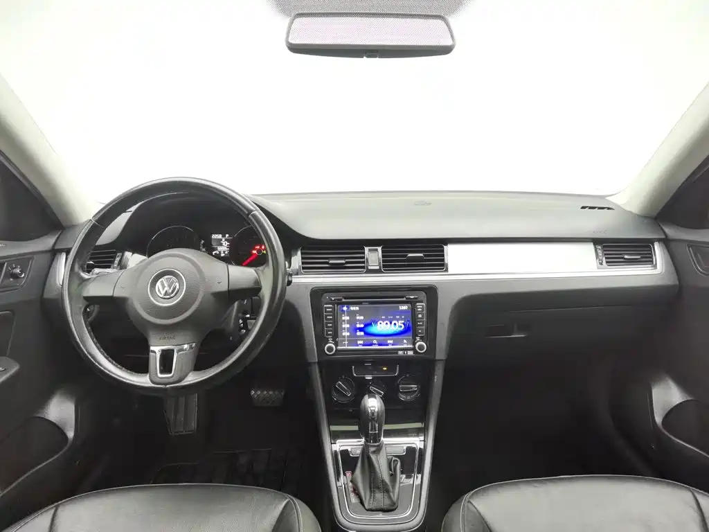 Volkswagen Bora 2013 2013 1.6L Automatic Comfort Model