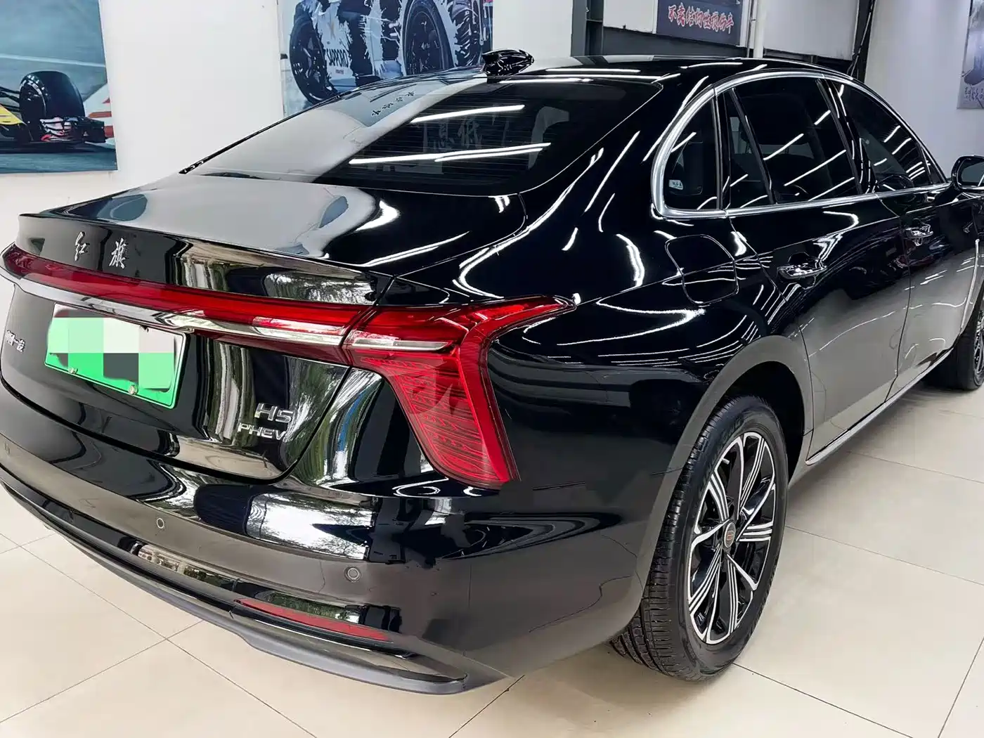 Hongqi H5 PHEV 2025 130 Super Hybrid Edition фото 4