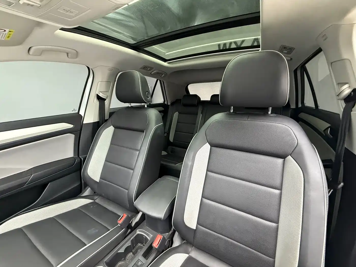 Volkswagen T-ROC 2023 280TSI DSG 2WD Time Edition фото 15
