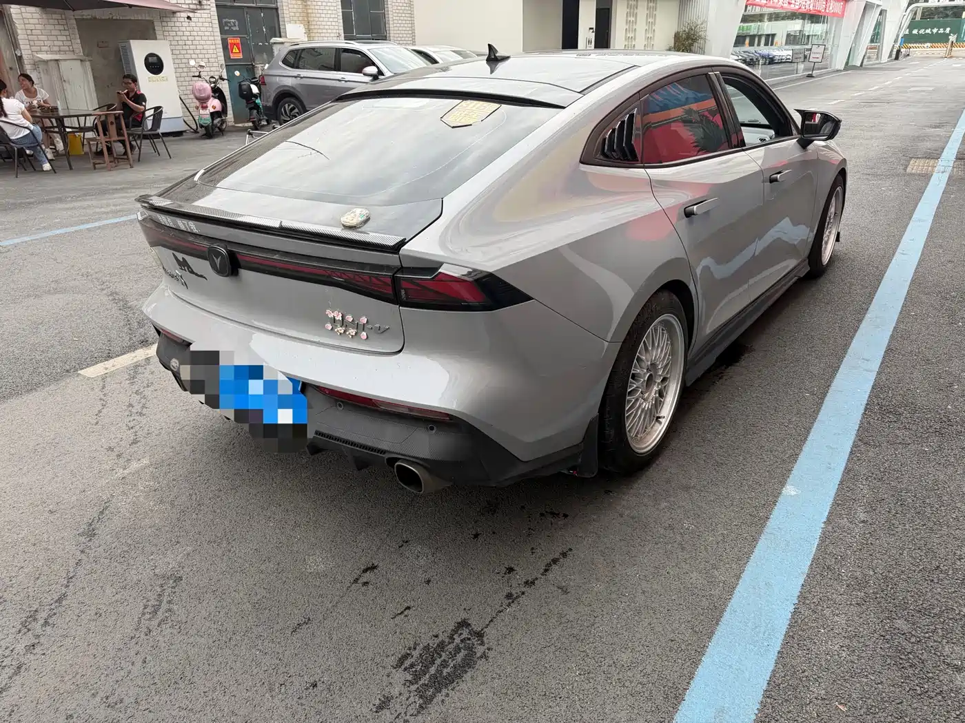 CHANGAN UNI-V