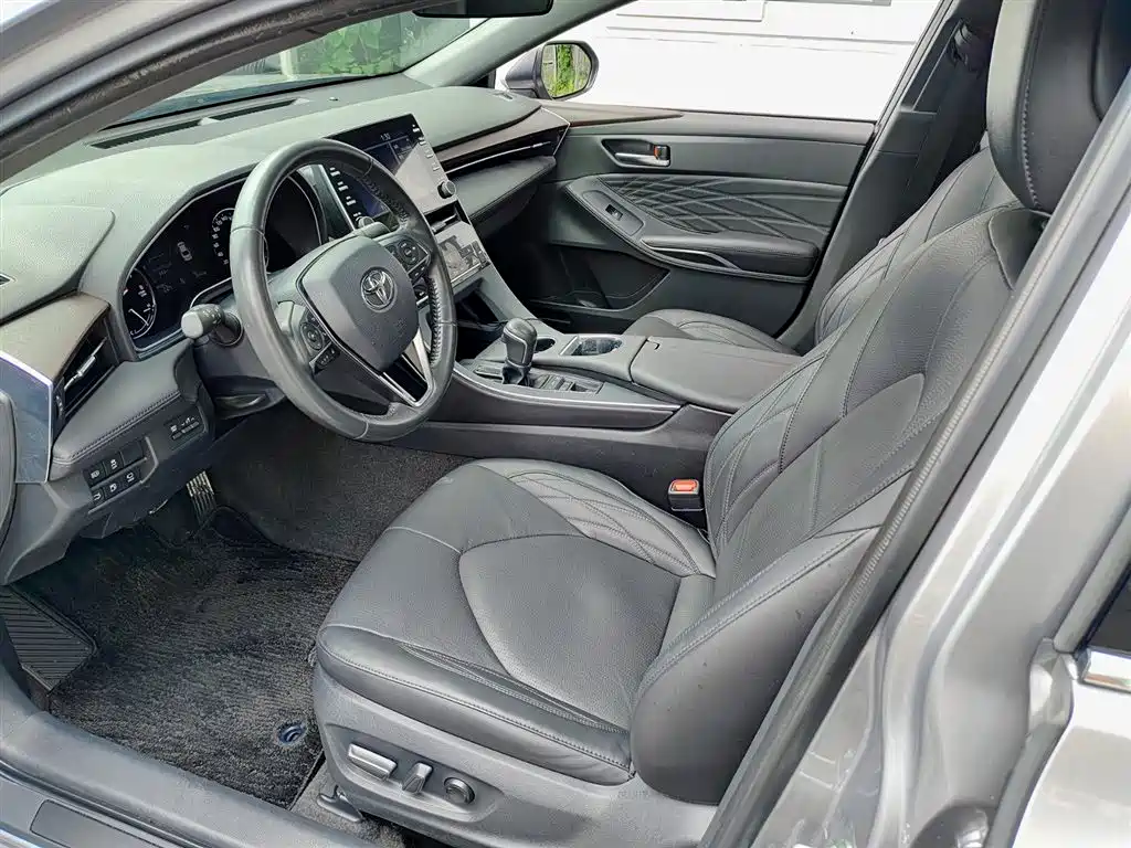 Toyota Avalon 2019 2.5L Touring Premium Edition China VI фото 7