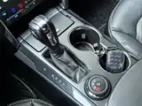 Photo 4 - Ford Explorer (Import)