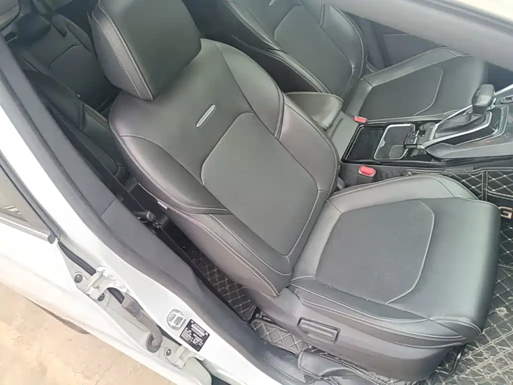 Фото 25 - Maxus Maxus G50