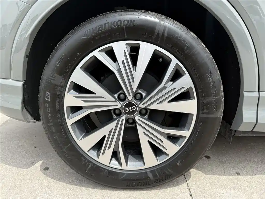 Audi Q4 e-tron 2022 40 e-tron Pioneer Edition фото 23