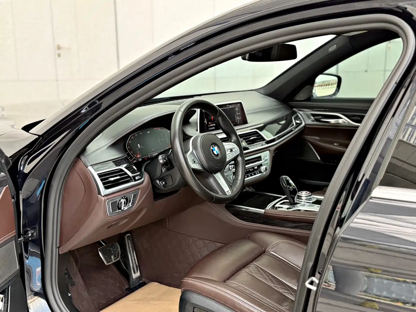 BMW 7 Series 2019 730Li M Sport Package фото 5