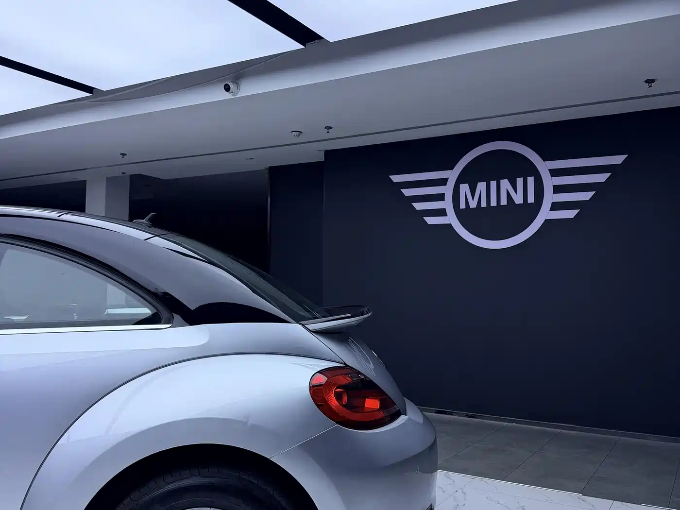 Volkswagen Beetle 2013 1.4TSI Comfort фото 9
