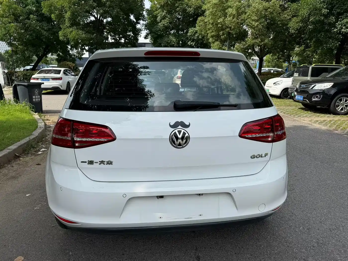 Volkswagen Golf 2015 1.6L Automatic Comfort фото 8