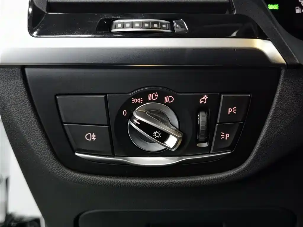 BMW X3 2021 Facelift xDrive28i Luxury Package фото 21