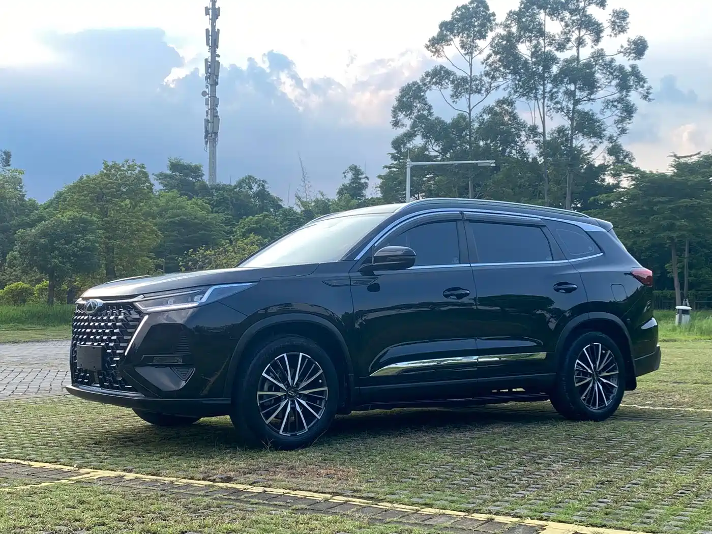 CHERY TIGGO 8 PRO