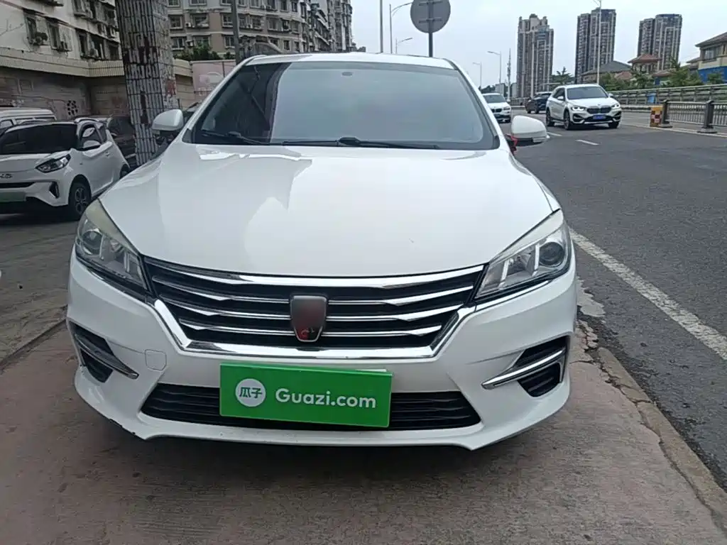 Фото 3 - Roewe 360