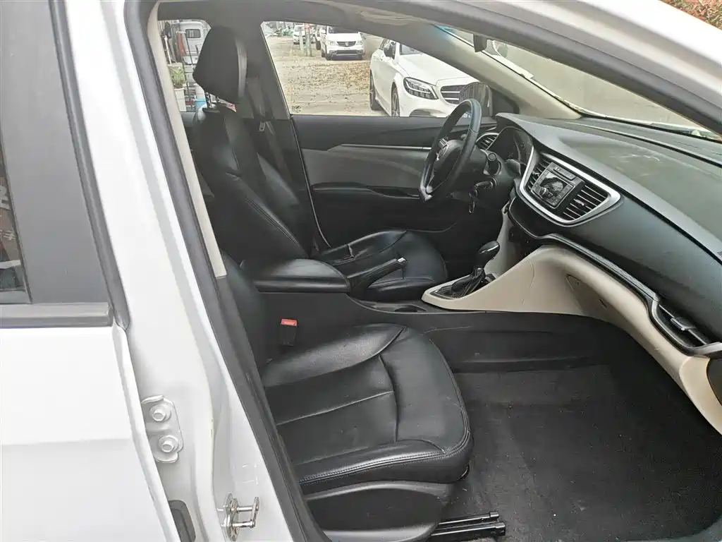 Buick Excelle 2015 15N Automatic Elite фото 25