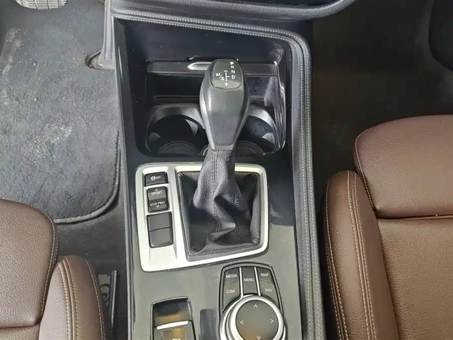 BMW 1 Series 2019 118i M Sport Package фото 16