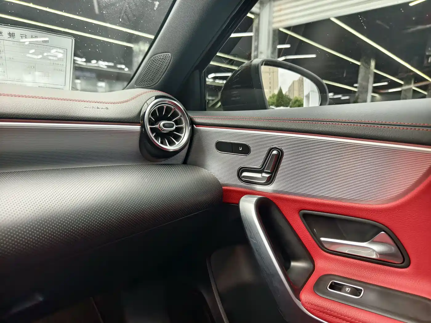 Mercedes-Benz A-Class AMG 2019 AMG A 35 L 4MATIC фото 13