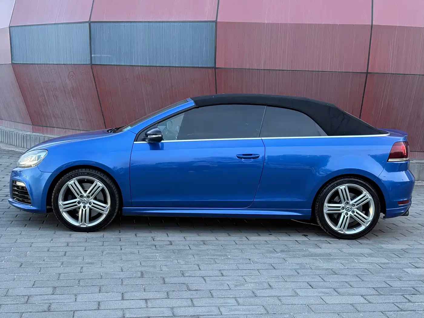 Photo 14 - Volkswagen Golf (Import)