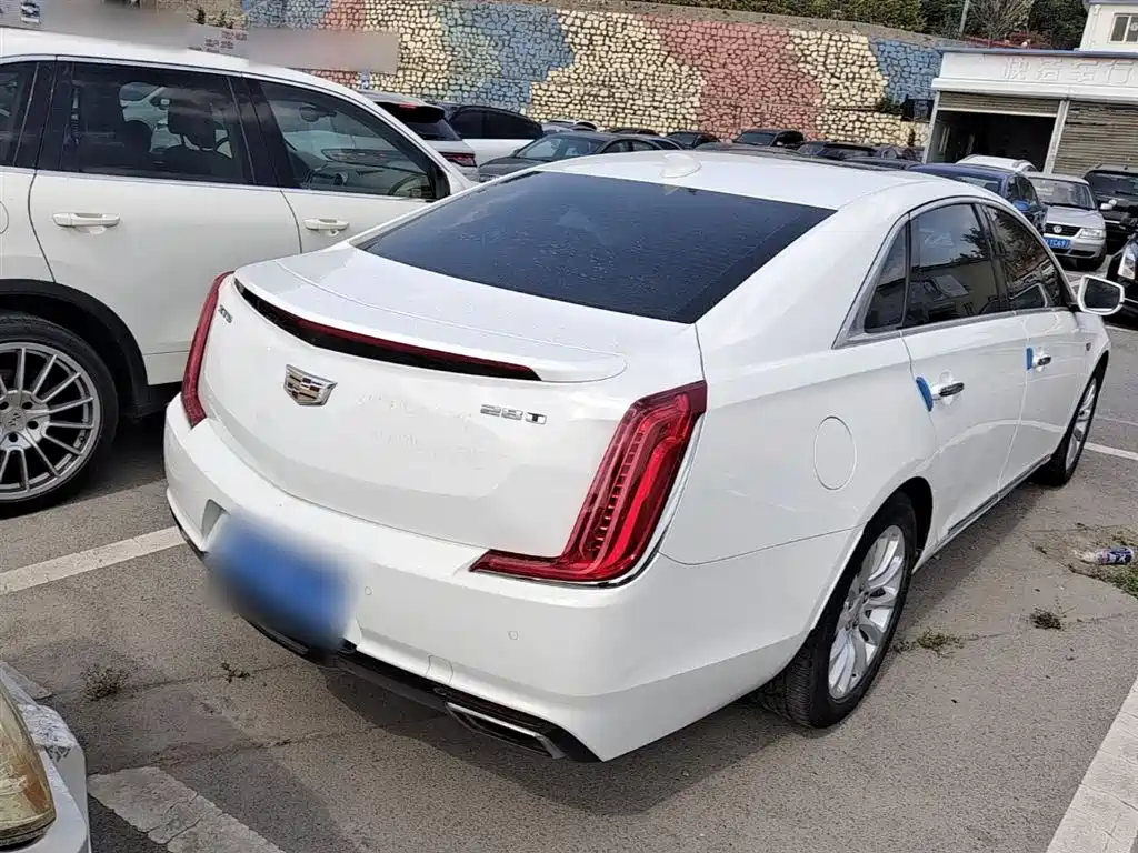 Cadillac XTS 2018 28T Technology фото 7