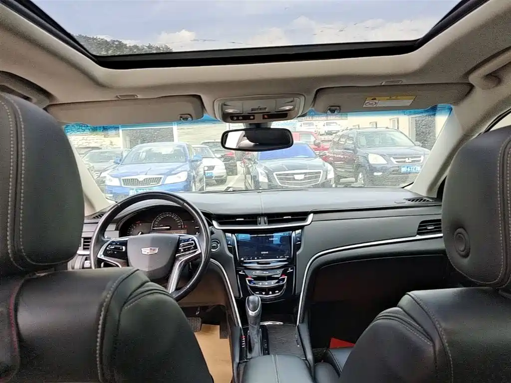 Cadillac XTS 2018 28T Technology фото 18