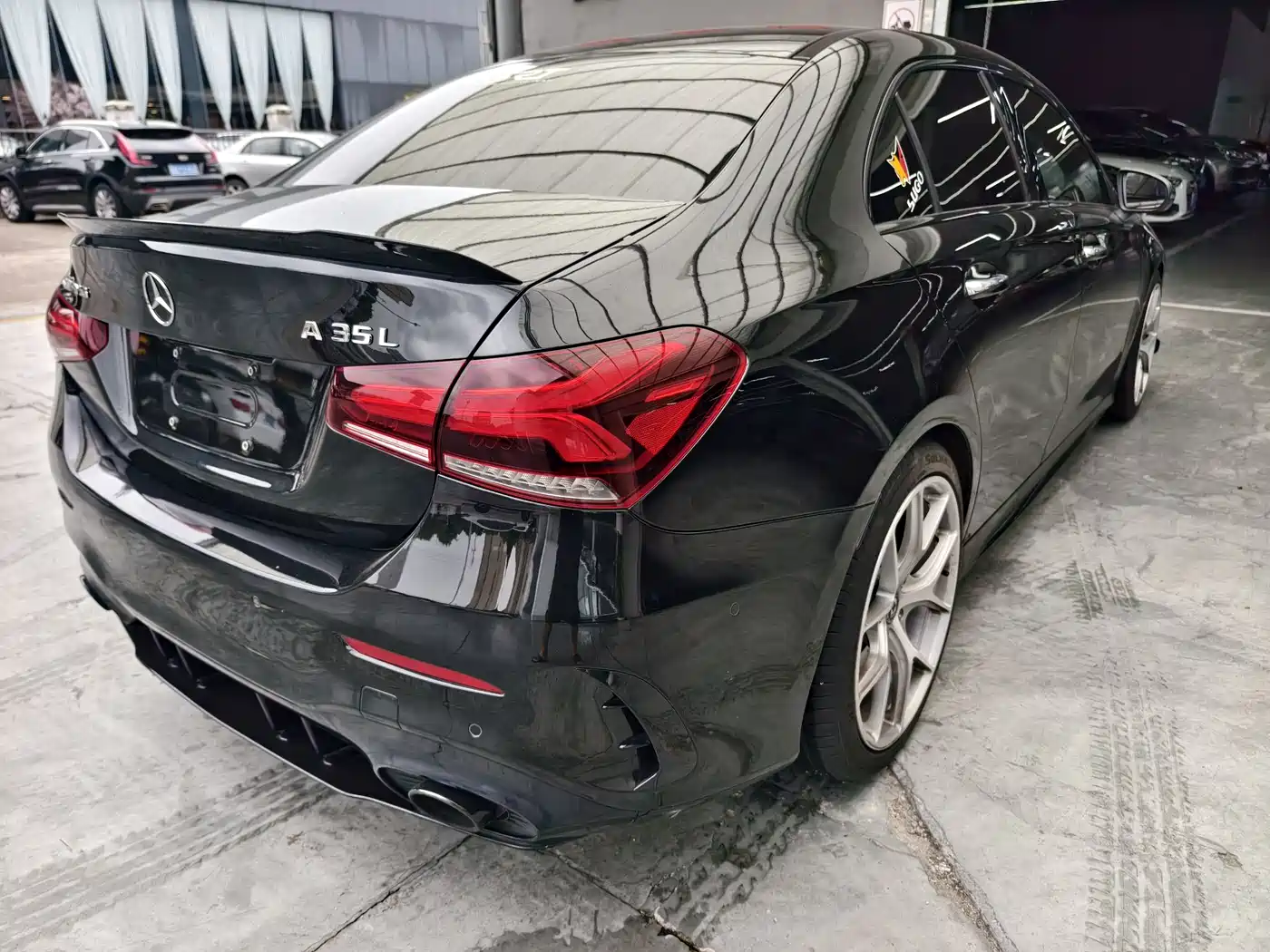 Mercedes-Benz A-Class AMG 2019 AMG A 35 L 4MATIC фото 20