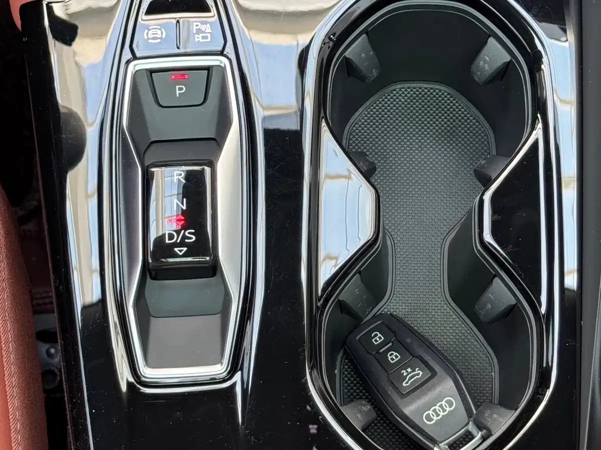 Audi Q5L 2026
