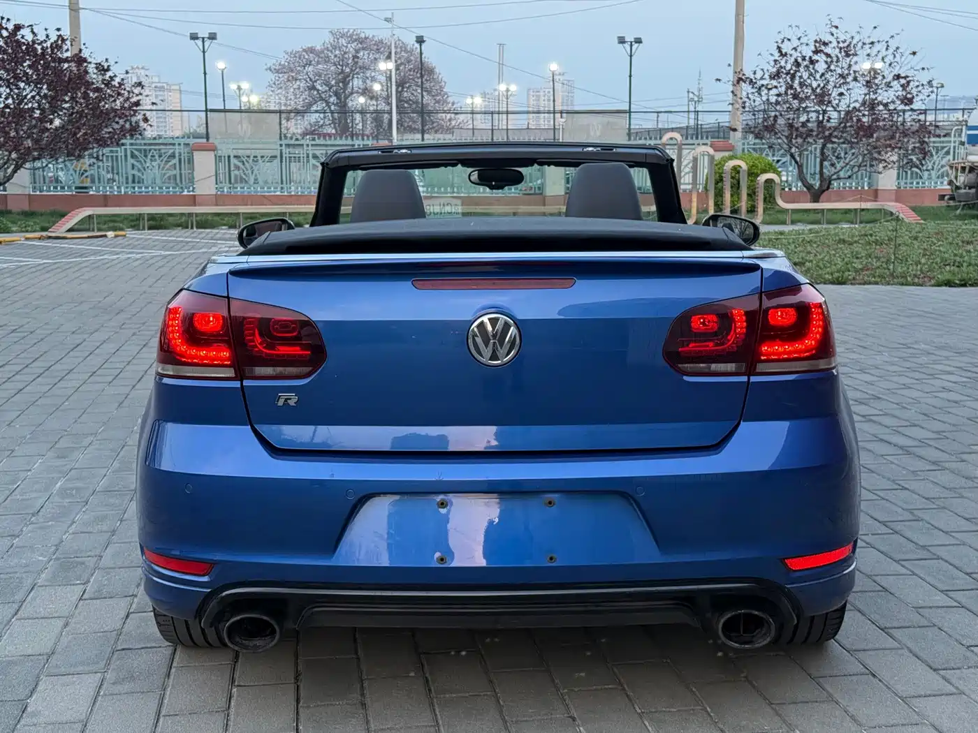Photo 5 - Volkswagen Golf (Import)
