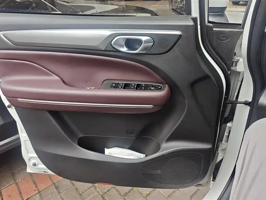 GAC Trumpchi Trumpchi M6 2023 PRO 270T DCT Premium Edition фото 7
