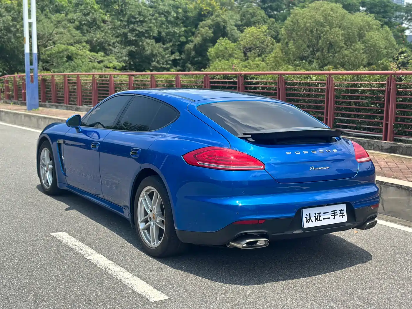 Porsche Panamera 2016 Panamera Edition 3.0T фото 5
