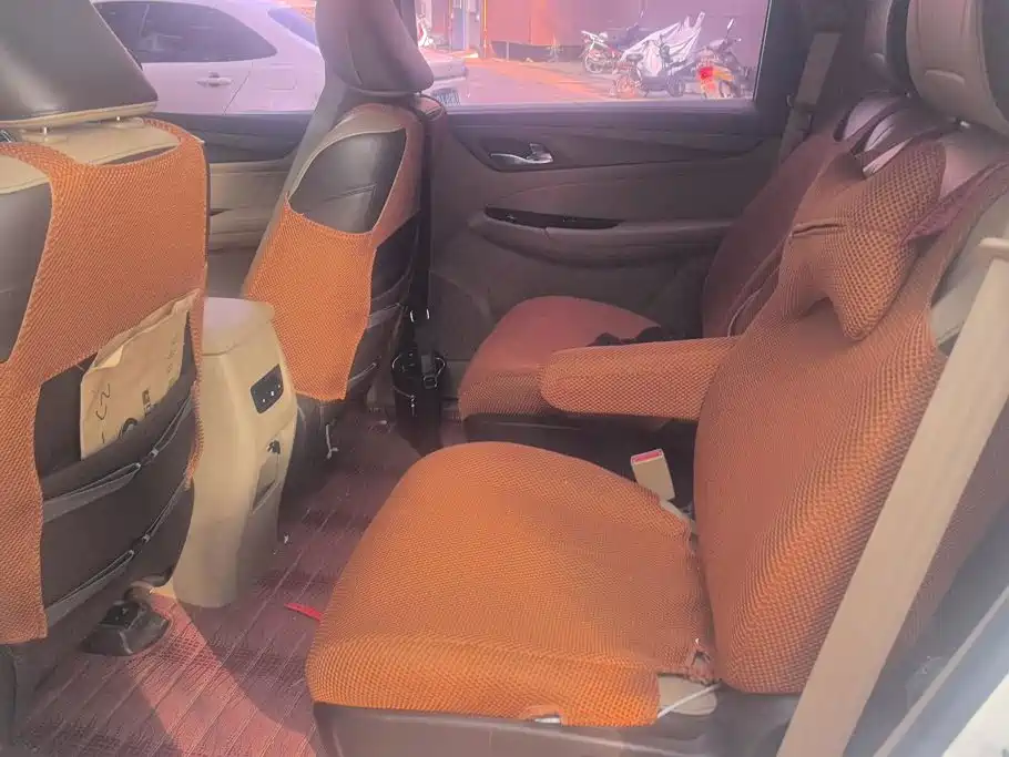 Baojun 730 2019 2017 1.5T Manual Trend 7-Seater China V