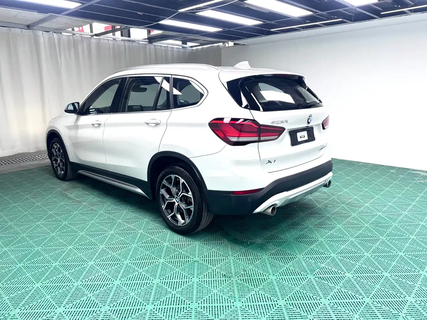 BMW X1 2022 sDrive20Li Premium фото 4