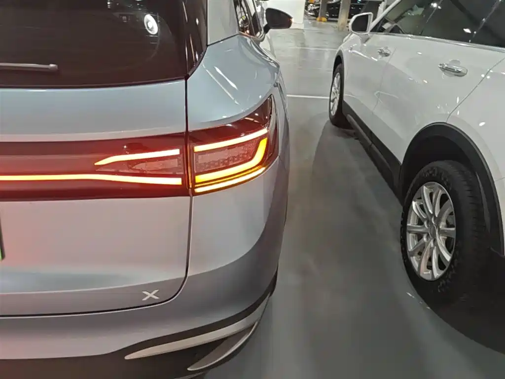 Volkswagen ID.4 X 2024 Pure Intelligent Edition фото 8