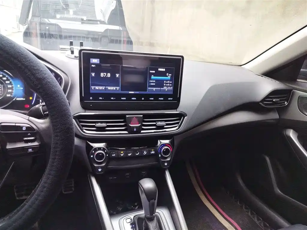 Hyundai Fista 2019 280TGDi Sport Edition China VI фото 6