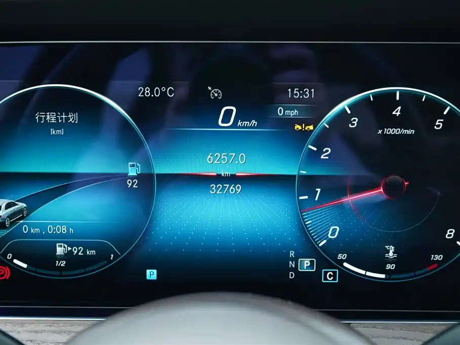 Mercedes-Benz E-Class 2023 E 300 L Fashion фото 8