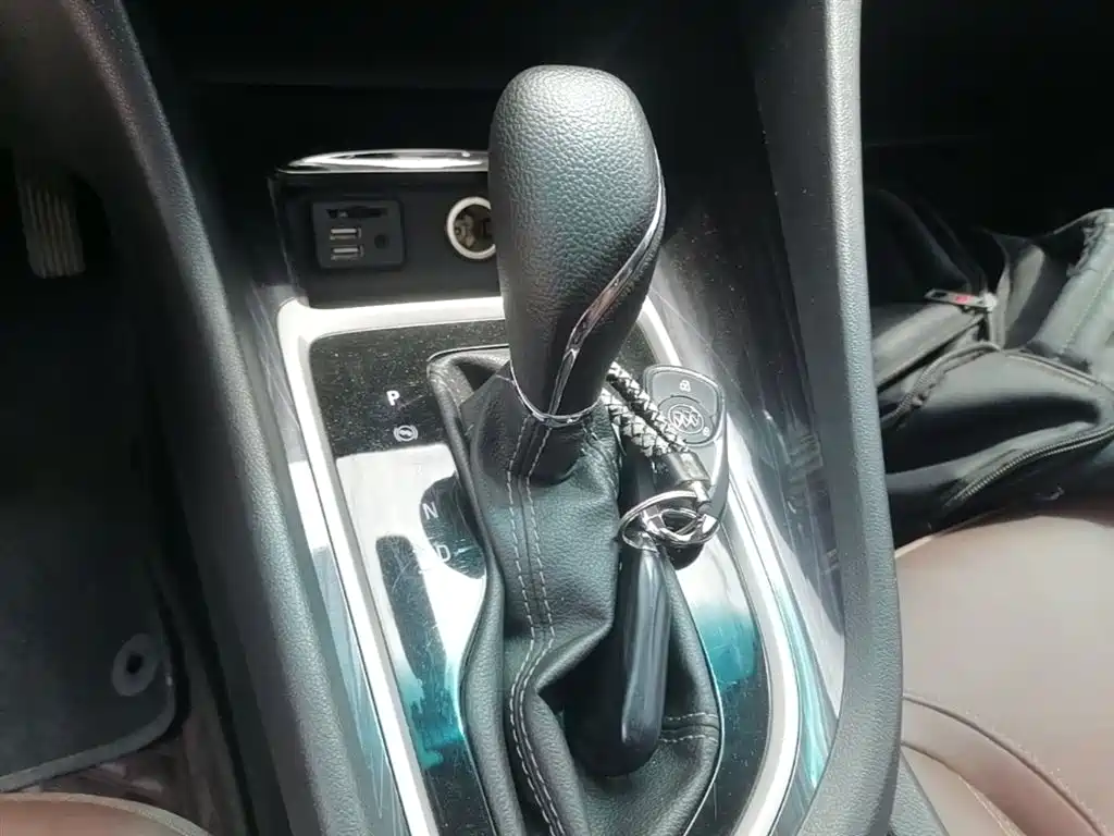 Buick GL6 2019 18T 6-seat Connected Luxury China VI фото 14