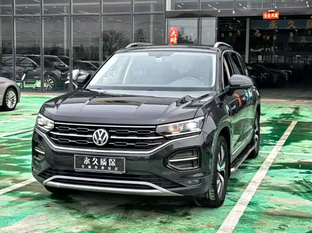 Volkswagen Tayron 330TSI, Моноприводный Люкс Коннект