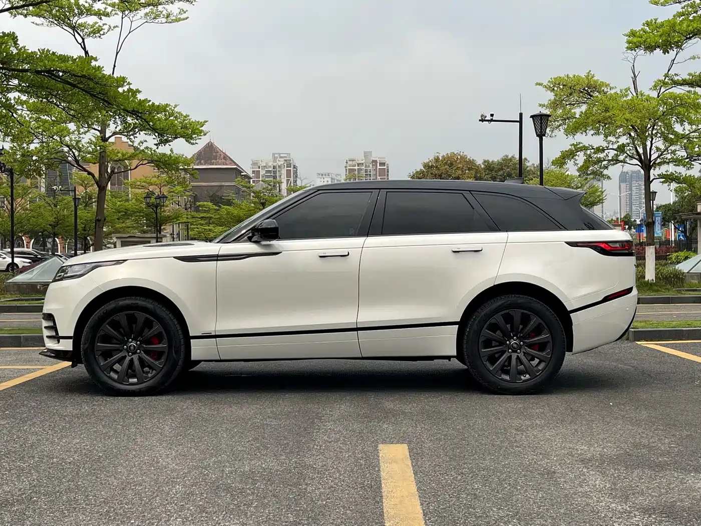 Land Rover Range Rover Velar 2020 P340 R-DYNAMIC S фото 7