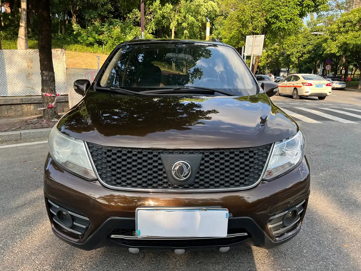 Dongfeng Fengxing Joyear X3 2015 2015 1.5L Comfort Model