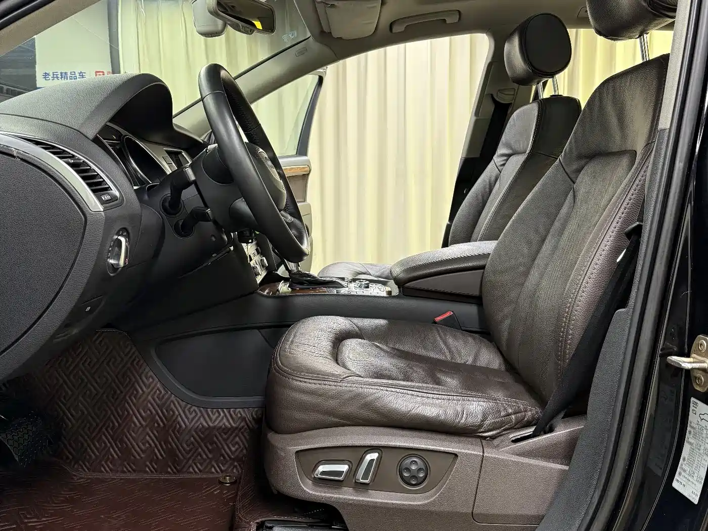Audi Q7 2013 35 TFSI Exclusive фото 28