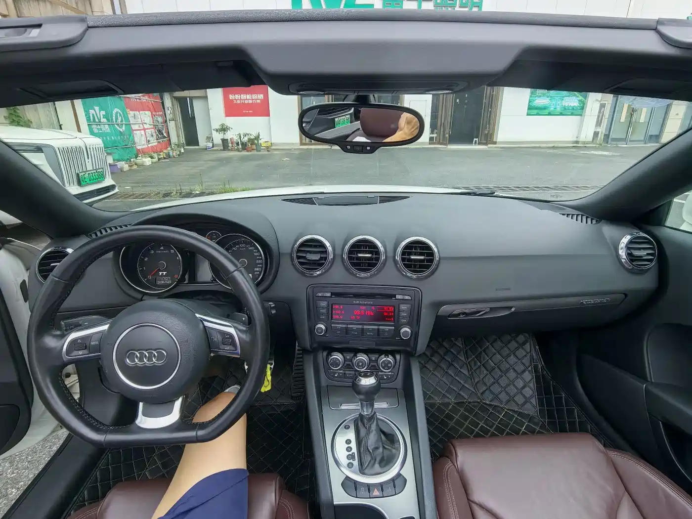 Фото 8 - Audi TT