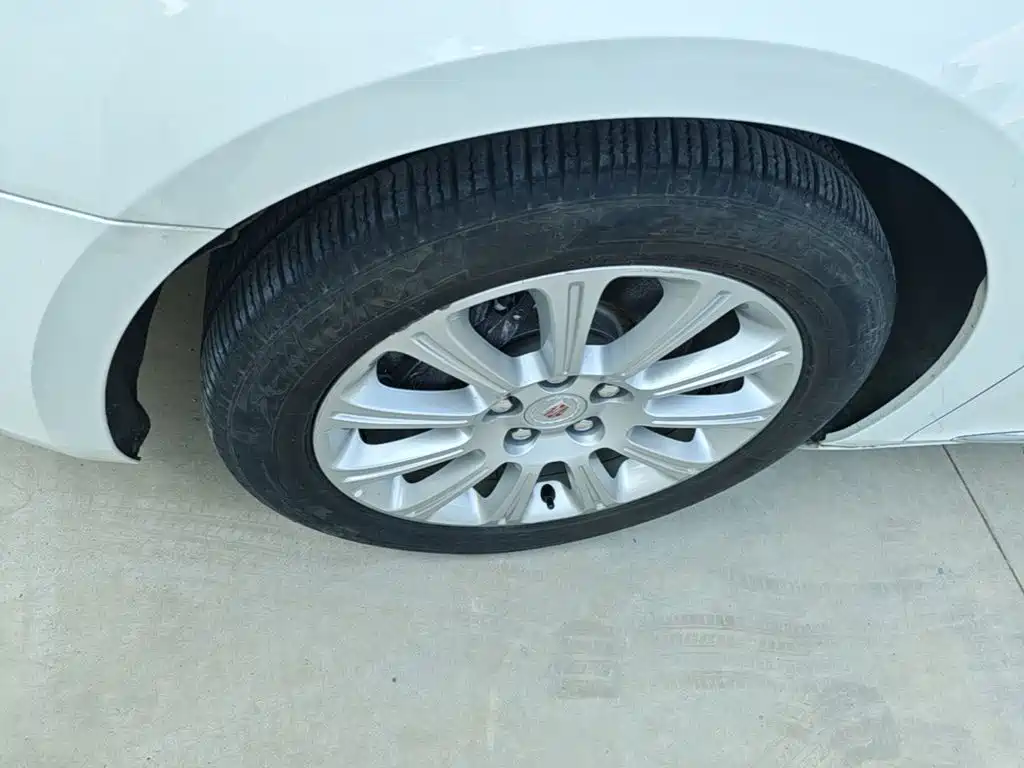 Cadillac XTS 2015 2014 28T Comfort