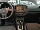 Photo 13 - Volkswagen Tiguan