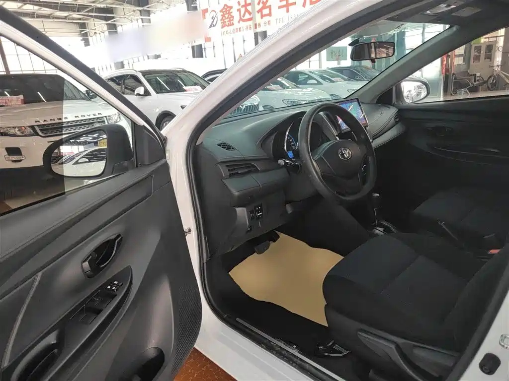 Toyota YARiS L Zhi Xiang 2019 1.5E CVT Charming China VI фото 12