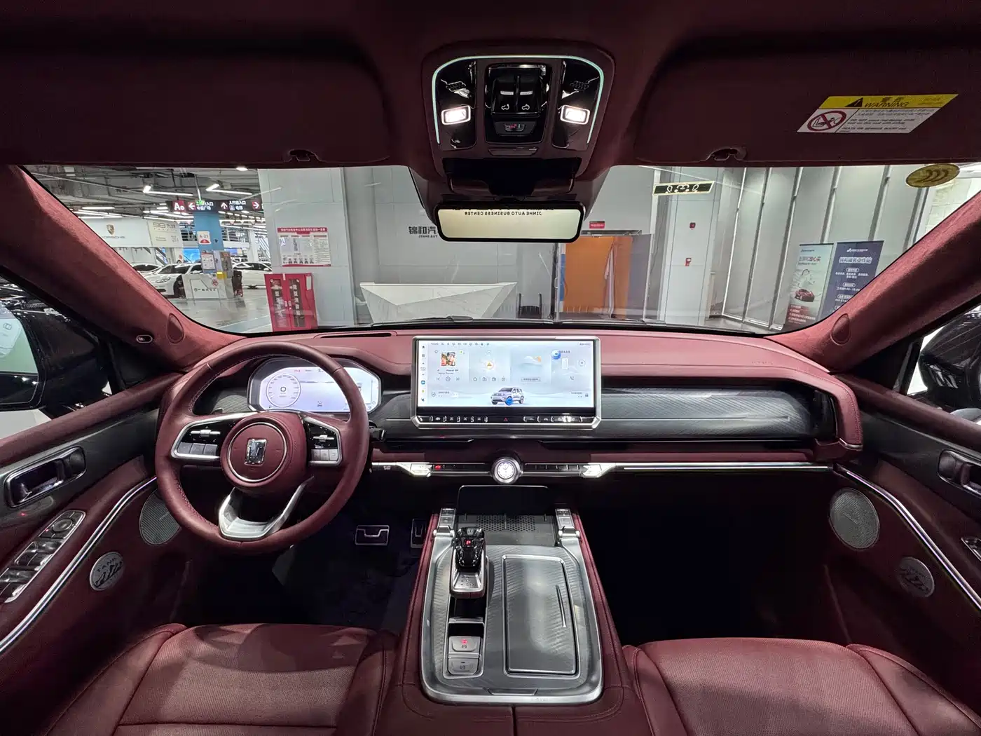 TANK TANK 700 NEW ENERGY