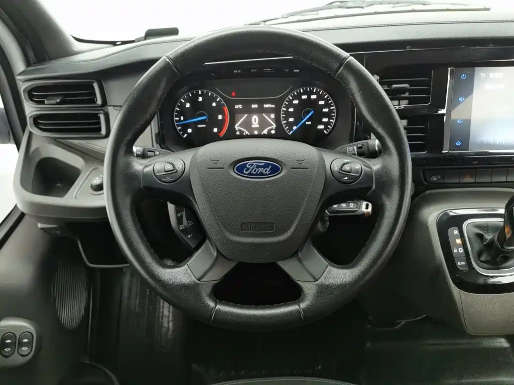 Photo 11 - Ford New Generation Transit
