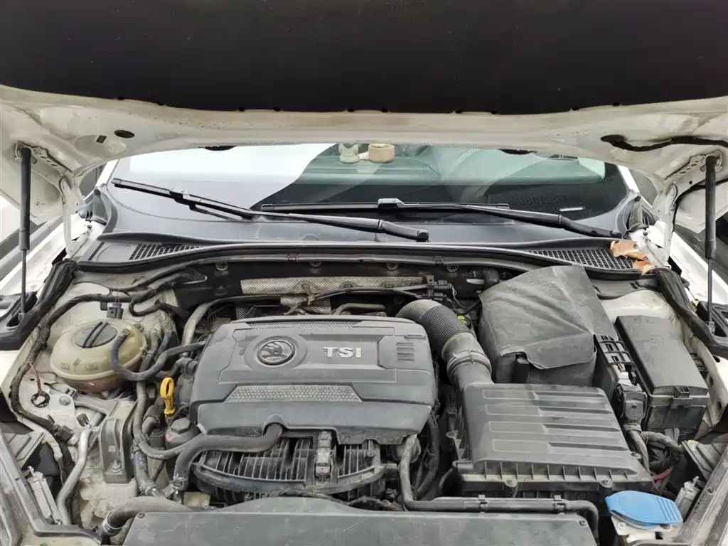 Škoda Superb 2016 TSI330 DSG Smart Edition фото 20