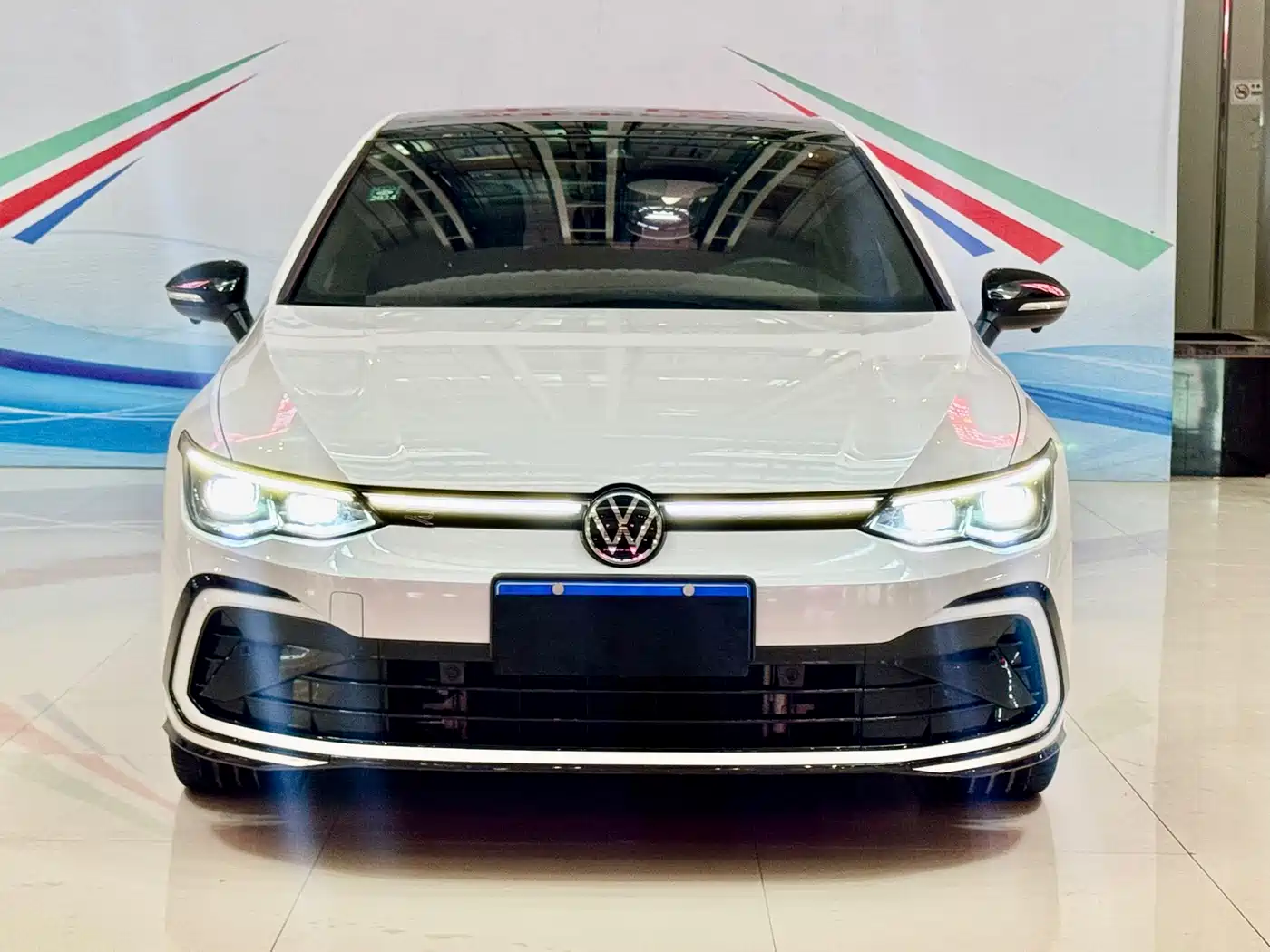 Volkswagen Golf 2021 280TSI DSG R-Line фото 3