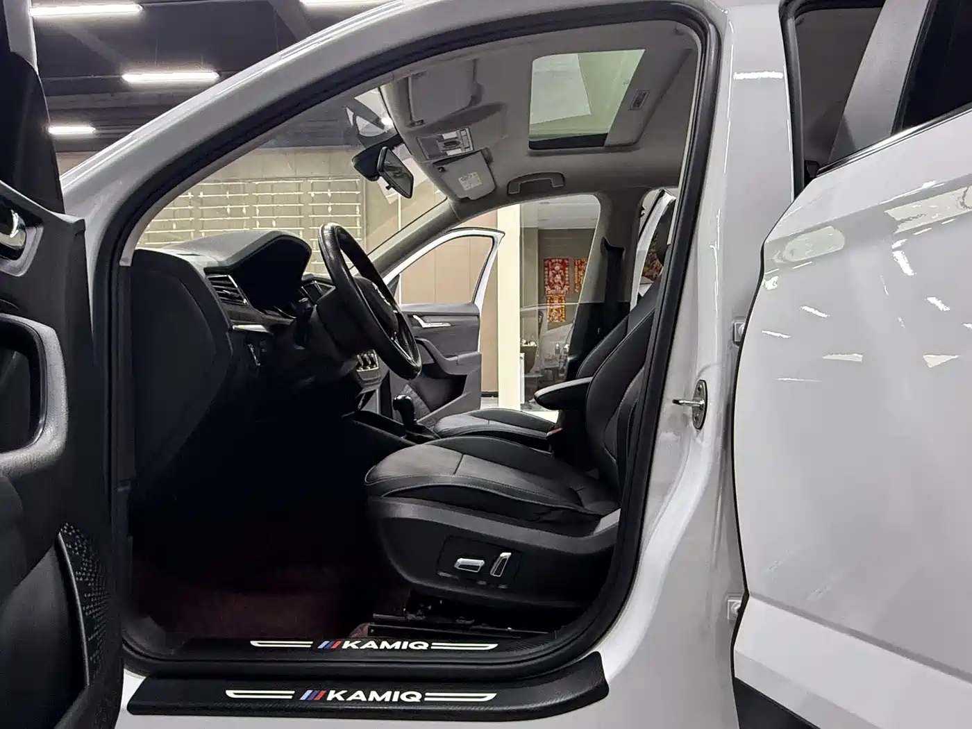 Škoda Kamiq 2023 Facelift 1.5L Auto Comfort Edition фото 10
