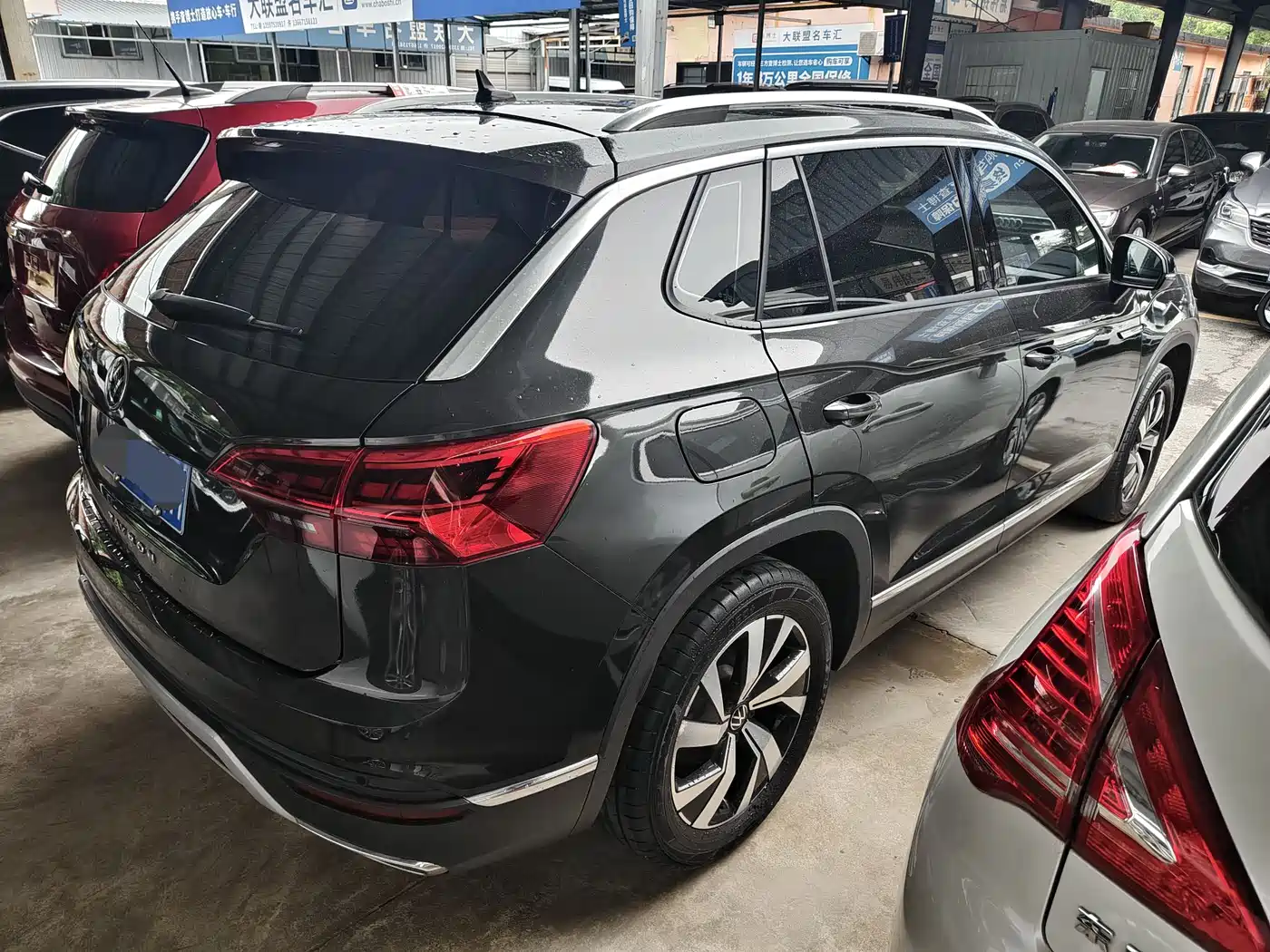 Volkswagen Tayron 2022 330TSI 2WD Luxury Smart Connect Edition фото 12