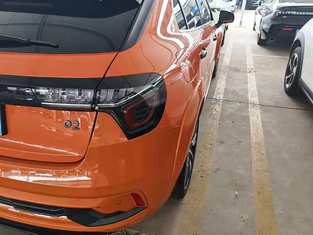 Lynk & Co 02 Hatchback 2021 2.0TD Halo фото 24