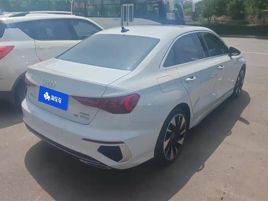 Audi A3 2023 Facelift A3L Limousine 35 TFSI Fashion Sport фото 3