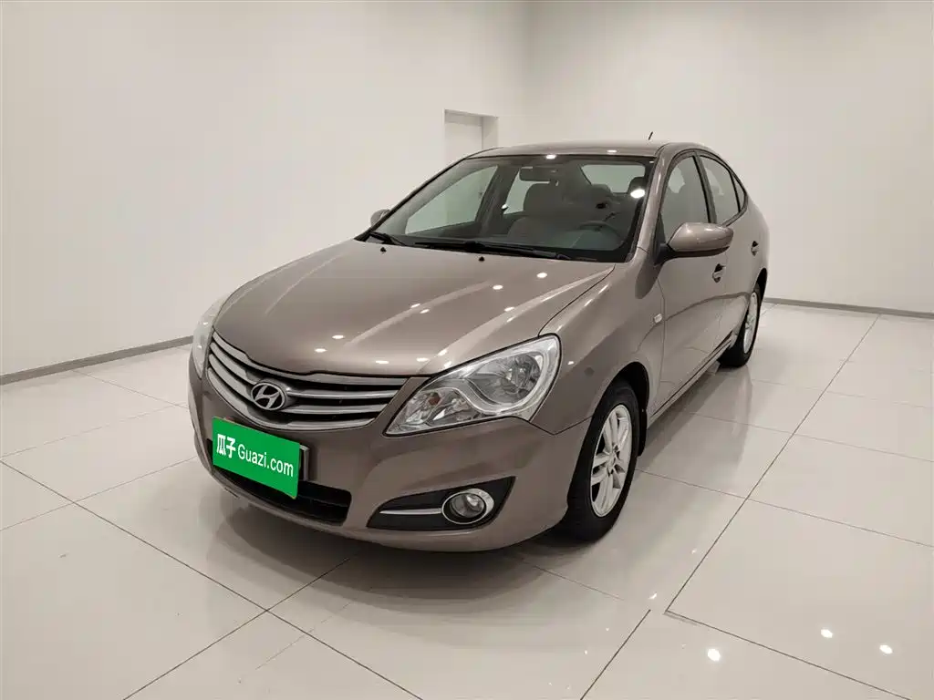 Hyundai Elantra 2011 1.6L Automatic Comfort фото 2
