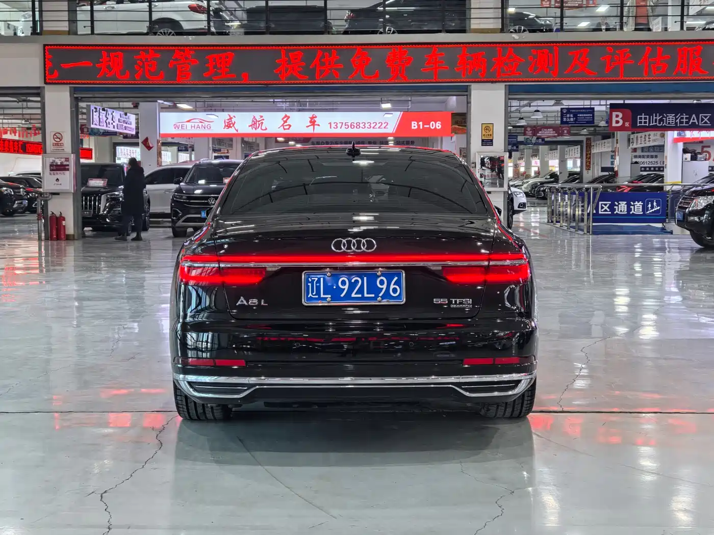 Audi A8 2019 Facelift Plus A8L 55 TFSI quattro Luxury фото 8