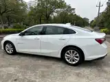 Фото 10 - Chevrolet Malibu XL